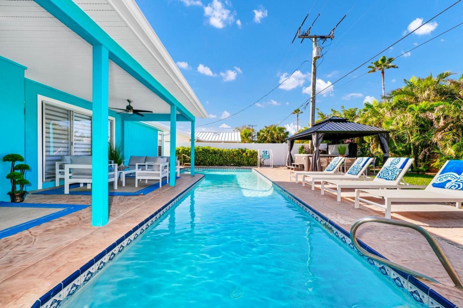 Ocean House With Hot Tub And Heated Pool ! Beach 1 Minute Walk ! Villa Cape Canaveral Exterior photo